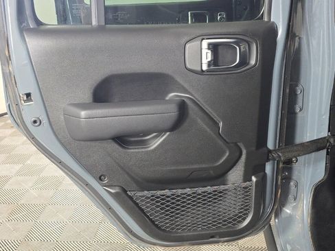 Used 2025 Jeep Wrangler Unlimited Rubicon 4xe w/ Safety Group AWD/4WD image 34