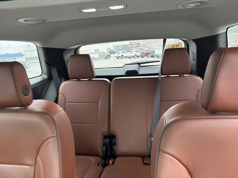 Used 2018 Chevrolet Traverse High Country w/ LPO, Cargo Package image 15