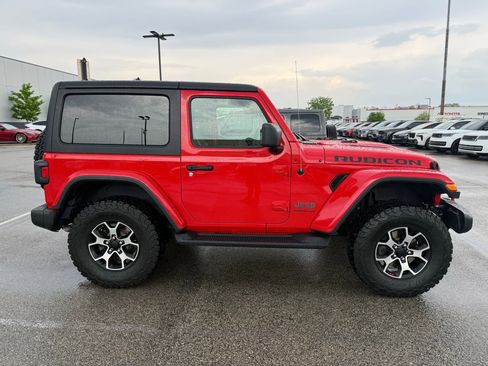 Used 2021 Jeep Wrangler Rubicon w/ Cold Weather Group AWD/4WD image 5