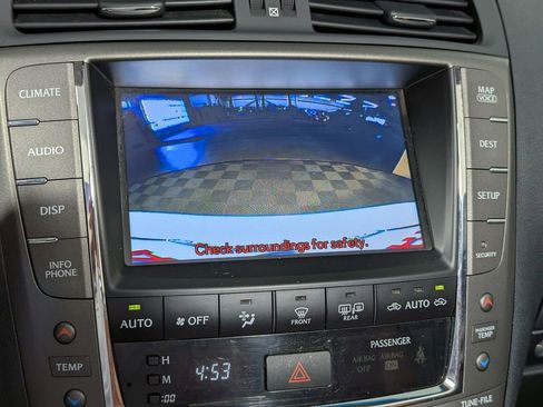 Used 2012 Lexus IS 350C w/ Luxury Pkg RWD image 14
