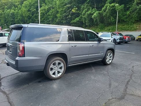 Used 2020 GMC Yukon XL Denali w/ Denali Premium Package AWD/4WD image 7