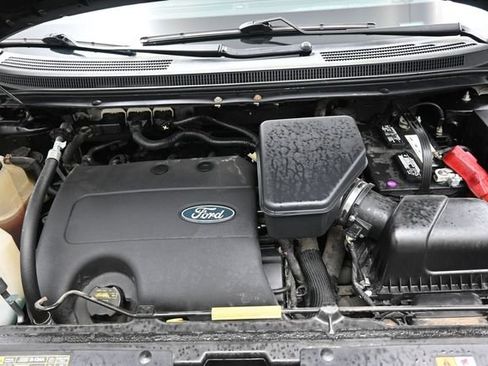 Used 2013 Ford Edge SEL FWD image 32
