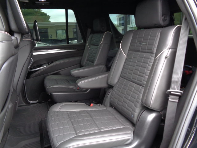 Used 2026 Cadillac Escalade V w/ LPO, Floor Liner Package AWD/4WD image 20