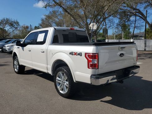 Used 2019 Ford F150 Lariat w/ Trailer Tow Package image 3