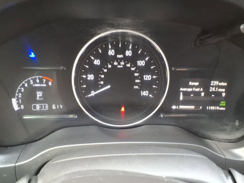 Used 2019 Honda HR-V EX image 19