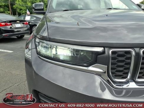 Used 2024 Jeep Grand Cherokee Laredo X AWD/4WD image 10