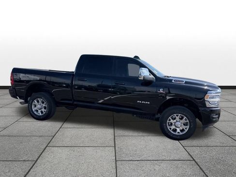 Used 2024 RAM 2500 Laramie w/ Safety Group AWD/4WD image 6