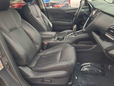 Used 2020 Subaru Outback Limited image 20