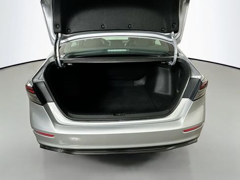 Used 2023 Honda Accord Sport image 30