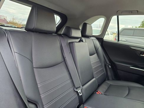 Used 2020 Toyota RAV4 Limited w/ Limited Grade Weather Package AWD/4WD image 14