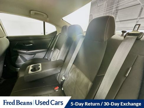 Used 2023 Nissan Sentra SR w/ Midnight Edition Package FWD image 27