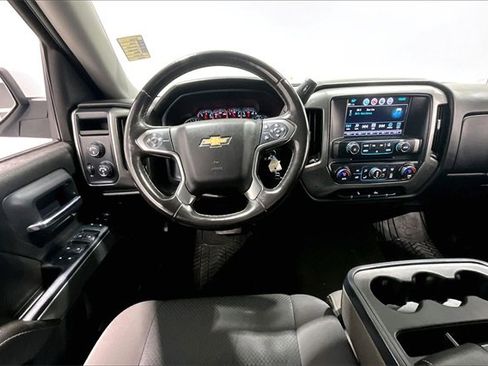 Used 2018 Chevrolet Silverado 1500 LT image 9