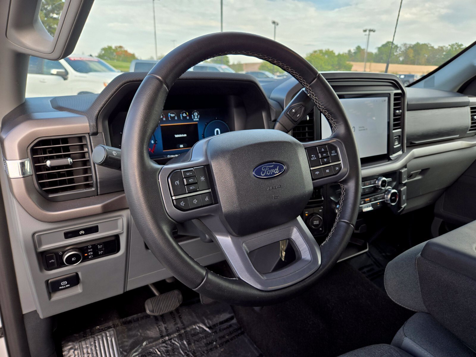 Used 2025 Ford F150 XLT w/ Equipment Group 301A Standard AWD/4WD image 9