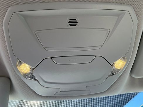 Used 2016 Ford Escape SE w/ Leather Comfort Package image 34