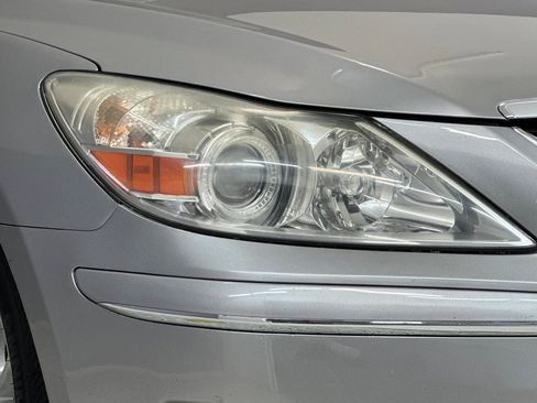 Used 2009 Hyundai Genesis 3.8 image 11