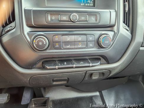 Used 2018 Chevrolet Silverado 1500 Custom w/ Trailering Package AWD/4WD image 13