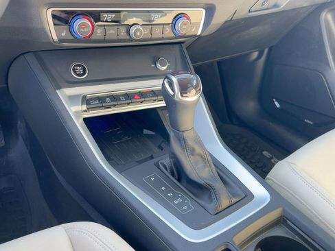 Certified 2025 Audi Q3 2.0T Premium Plus w/ Premium Plus Package image 18