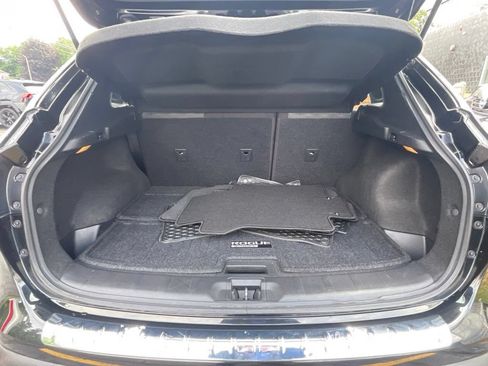 Used 2019 Nissan Rogue Sport SV AWD/4WD image 24
