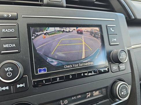 Used 2021 Honda Civic LX image 24