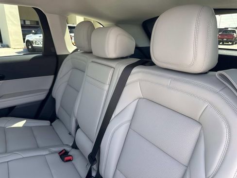 New 2026 Lincoln Nautilus Premier image 14