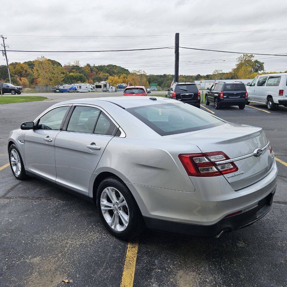 Used 2015 Ford Taurus SEL w/ Equipment Group 201A FWD image 6