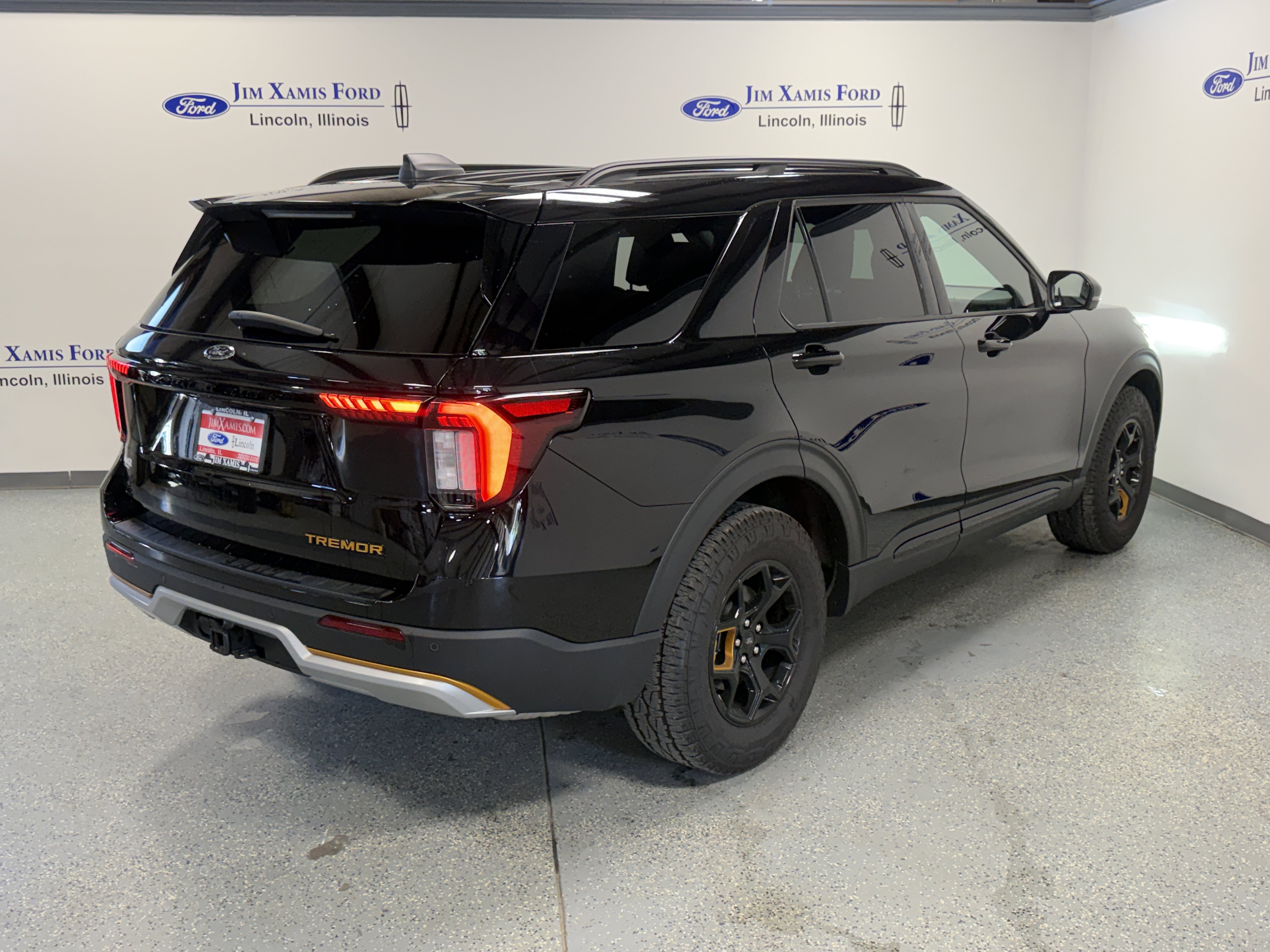 Used 2026 Ford Explorer Tremor w/ Tremor Ultimate Package AWD/4WD image 37