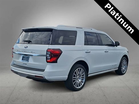 Used 2022 Ford Expedition Platinum image 8
