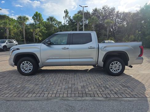 Certified 2025 Toyota Tundra SR5 w/ SR5 Premium Package AWD/4WD image 8