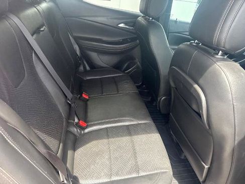 Used 2023 Buick Encore GX Essence w/ Experience Buick Package FWD image 29