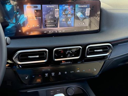 New 2026 Nissan Sentra SR FWD image 20