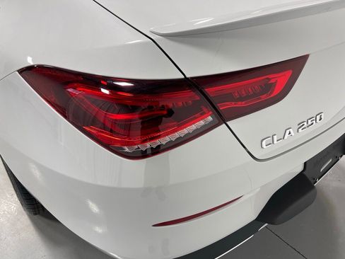 Certified 2022 Mercedes-Benz CLA 250 4MATIC image 13