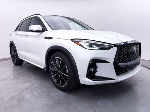 Used 2023 INFINITI QX50 Sport AWD/4WD image 10