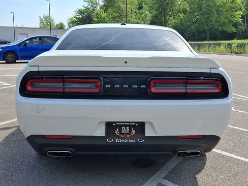 Used 2022 Dodge Challenger GT RWD image 23