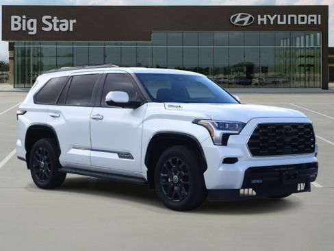 Used 2024 Toyota Sequoia Platinum image 6