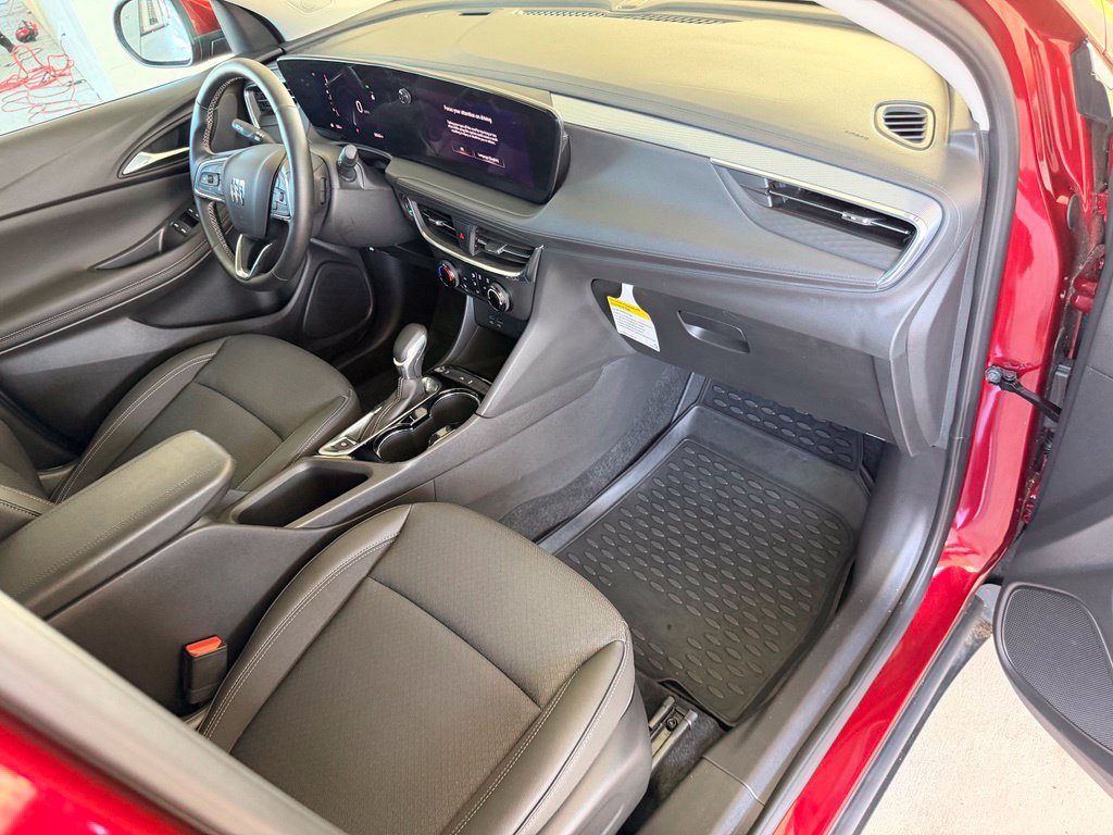 Used 2025 Buick Encore GX Preferred w/ Comfort Package FWD image 37