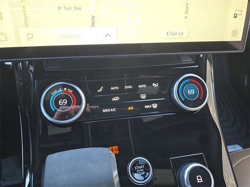 Used 2023 Land Rover Range Rover Sport SE image 27