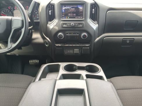 Used 2024 Chevrolet Silverado 1500 Custom RWD image 18