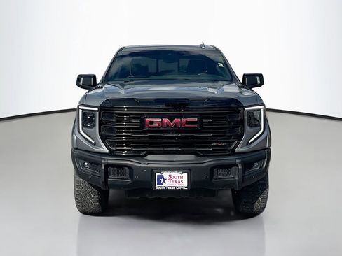 Used 2024 GMC Sierra 1500 AT4X image 2