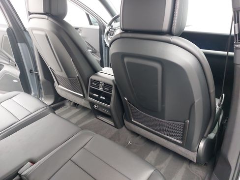 Certified 2026 Porsche Cayenne AWD/4WD image 13
