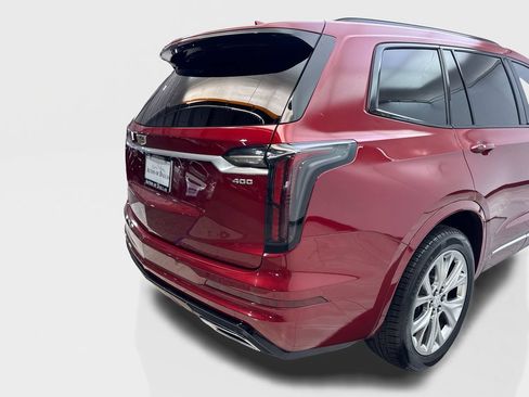 Used 2020 Cadillac XT6 Sport AWD/4WD image 18