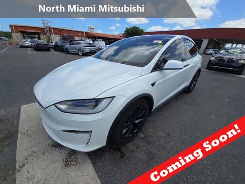 Used 2022 Tesla Model X Plaid image 1