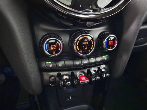 Used 2024 MINI Cooper S FWD image 27