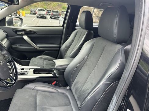 Used 2025 Mitsubishi Eclipse Cross AWD image 15