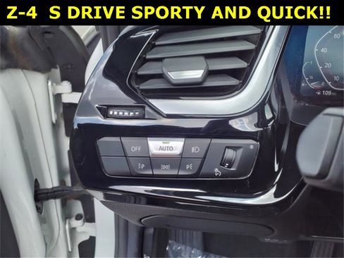 Used 2020 BMW Z4 sDrive30i w/ Convenience Package image 13