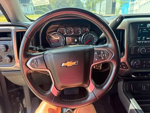 Used 2018 Chevrolet Silverado 1500 LTZ Z71 w/ Redline Edition AWD/4WD image 13