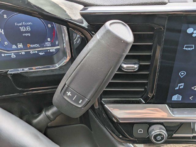Used 2023 Chevrolet Silverado 1500 LT AWD/4WD image 26