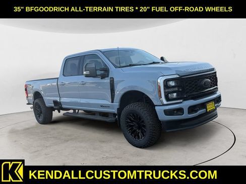 Used 2025 Ford F350 Lariat w/ Black Appearance Package AWD/4WD image 3