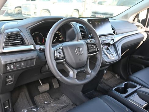 Used 2026 Honda Odyssey EX-L image 17