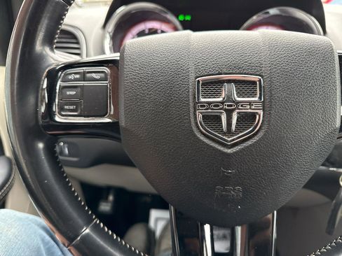 Used 2019 Dodge Grand Caravan SXT FWD image 20