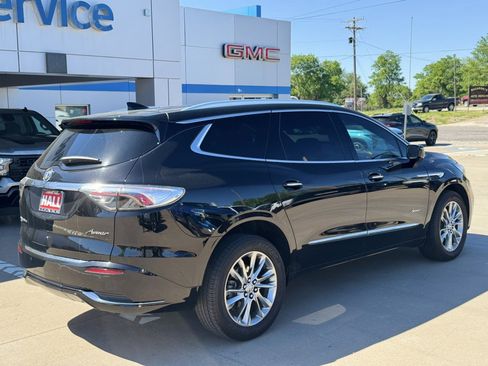 Used 2023 Buick Enclave Avenir w/ Avenir Technology Package image 6